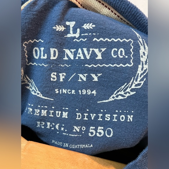 Old Navy, Santa Cruz CA, blue T-shirt boys size large like new super soft - Picture 3 of 3